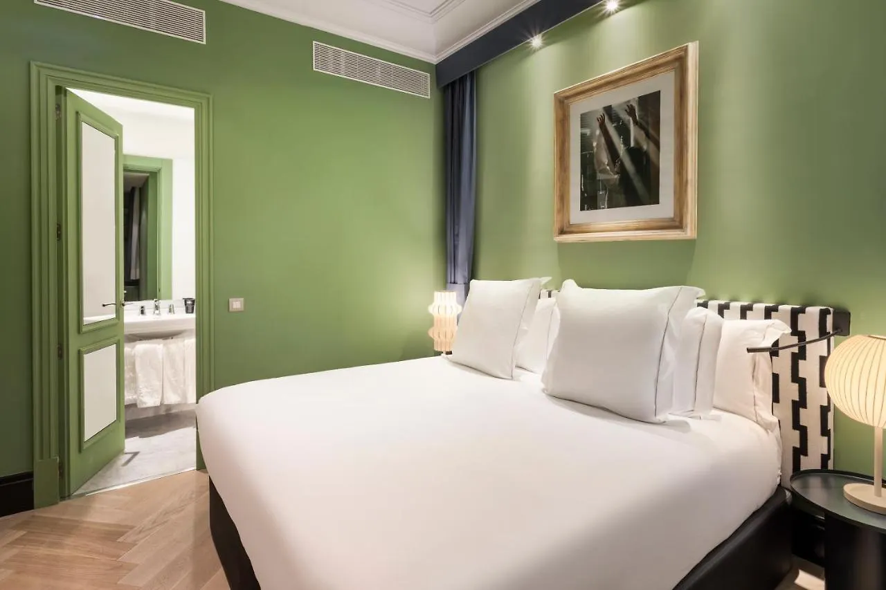 One Shot Arago Hotel Barcelona 3*,  Spain