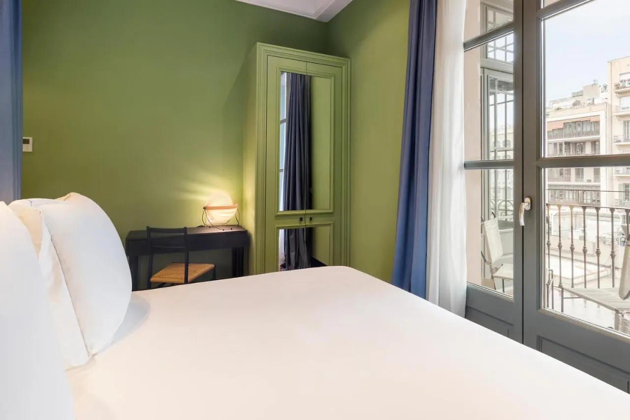 One Shot Arago Hotel Barcelona 3*,